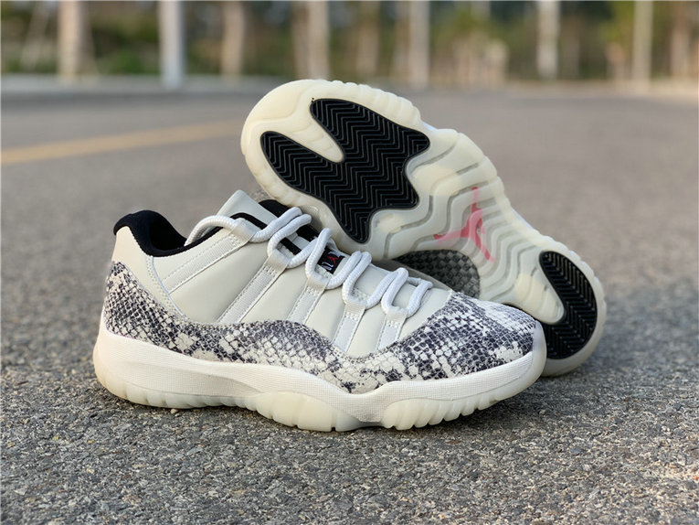 Air Jordan 11 Low SE Snakeskin CD6846-002