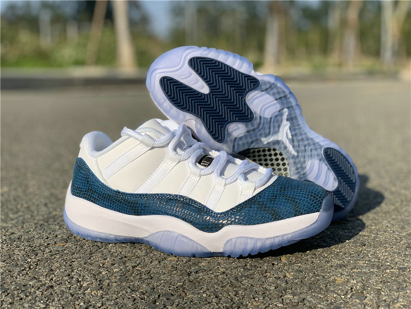 Air Jordan 11 Low “Snakeskin” CD6846-10235