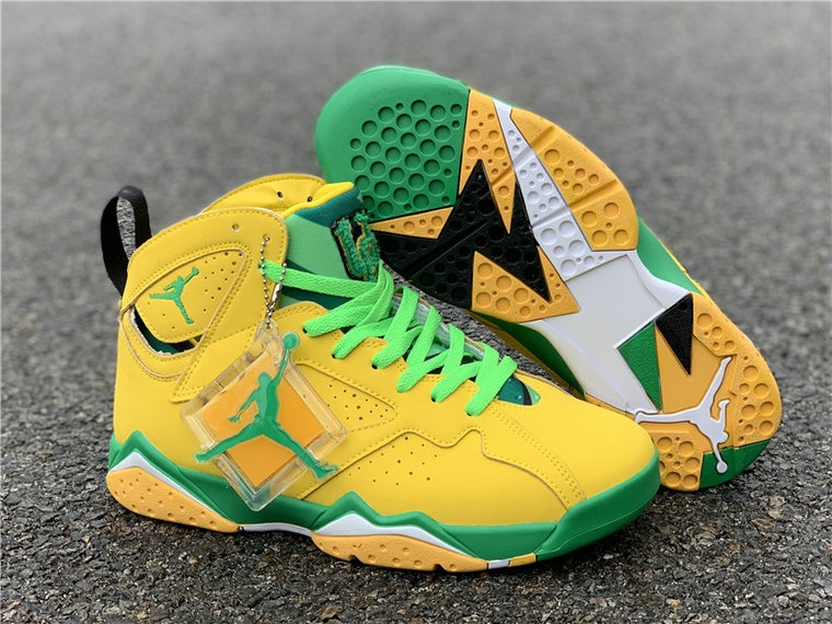 Air Jordan 7 Retro PE Oregon Ducks