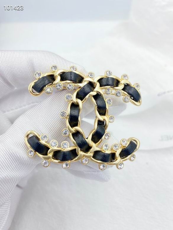 Wholesale Cheap Designer Brooch For Sale