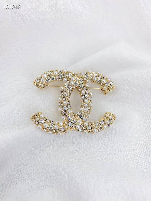 Wholesale Cheap Designer Brooch For Sale