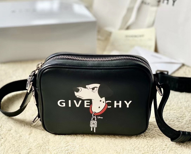 Wholesale High Quality AAA G.ivenchy Replica Bags for Sale