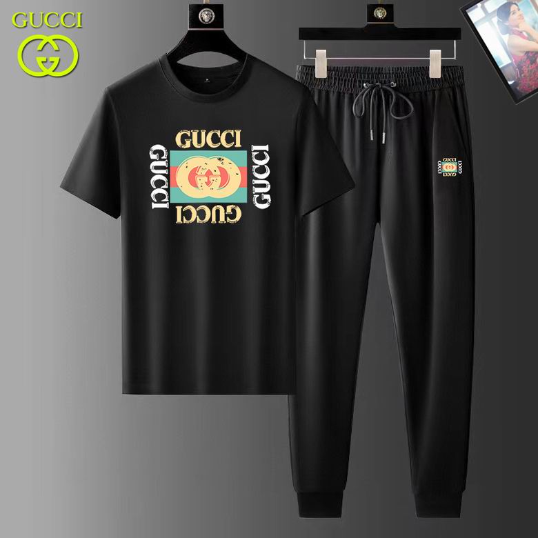 Wholesale Cheap G.ucci Short Sleeve Replica Tracksuits for Sale