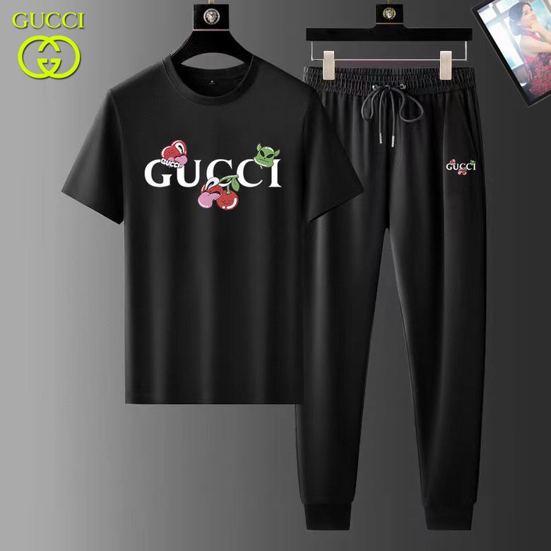 Wholesale Cheap G.ucci Short Sleeve Replica Tracksuits for Sale