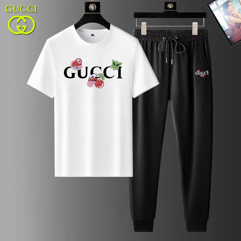 Wholesale Cheap G.ucci Short Sleeve Replica Tracksuits for Sale