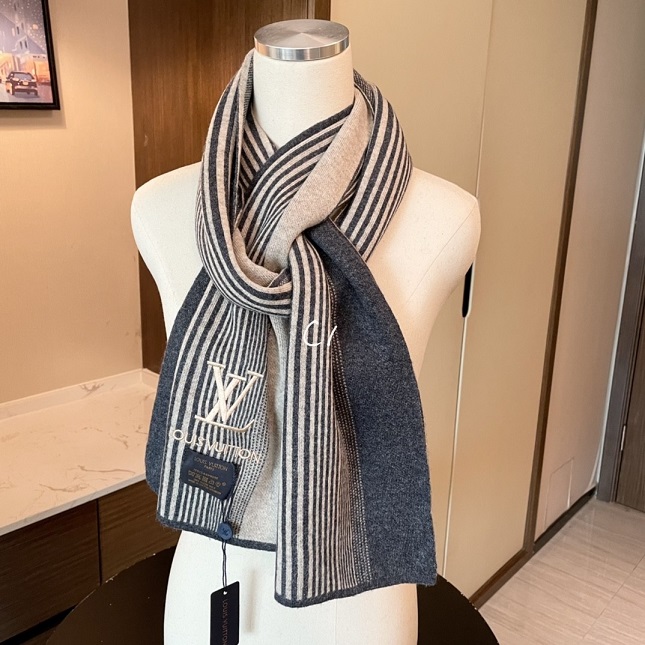 Wholesale Cheap LV Designer Scarves for Sale