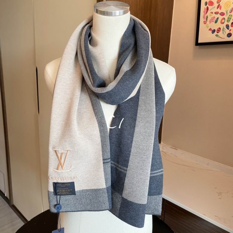 Wholesale Cheap LV Designer Scarves for Sale