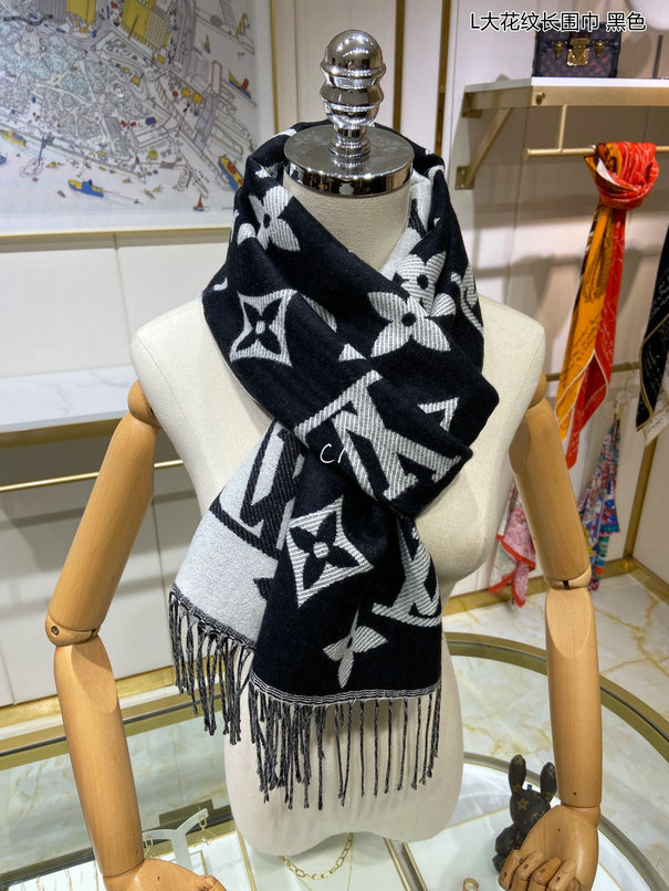 Wholesale Cheap LV Designer Scarves for Sale