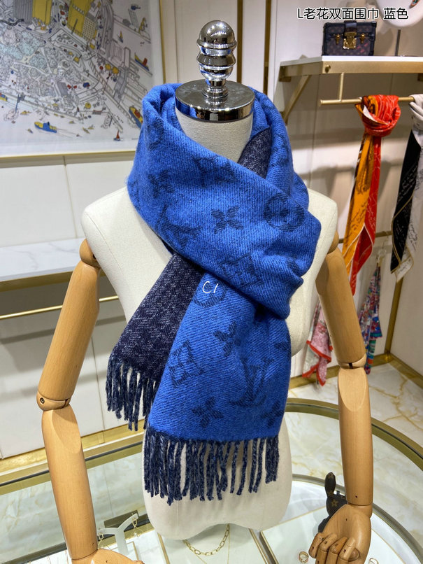 Wholesale Cheap AAA LV Designer Scarves for Sale