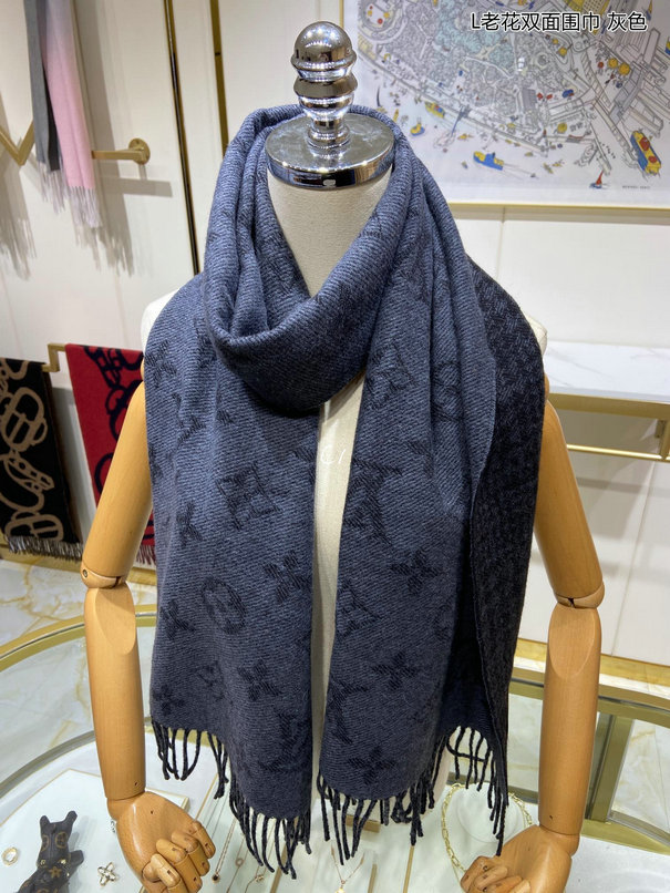 Wholesale Cheap AAA LV Designer Scarves for Sale