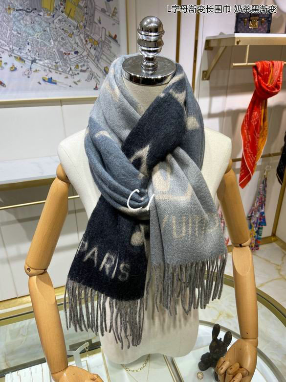 Wholesale Cheap AAA LV Designer Scarves for Sale