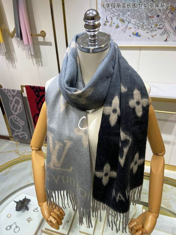 Wholesale Cheap AAA LV Designer Scarves for Sale