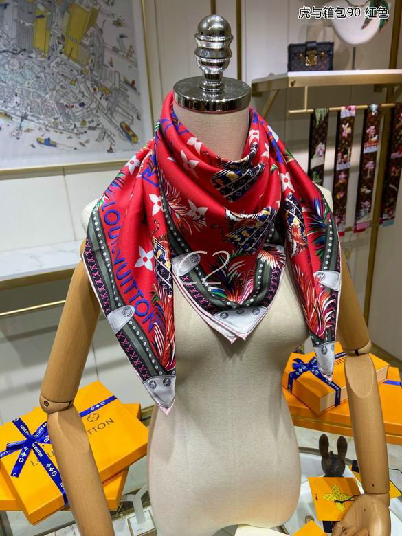 Wholesale Cheap AAA LV Designer Scarves for Sale