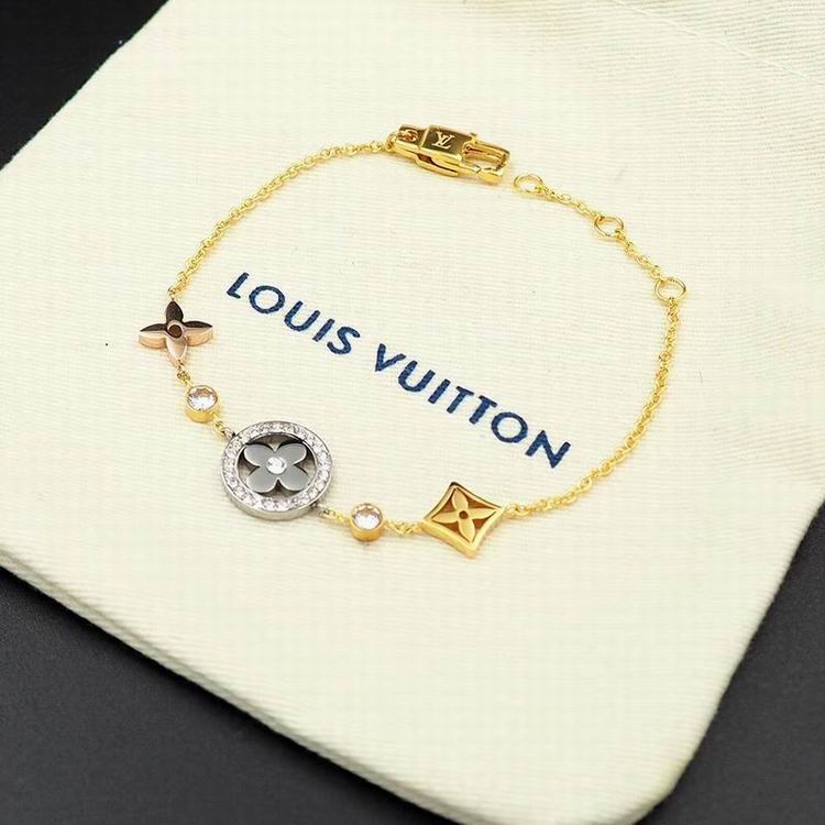 Wholesale Cheap Louis Vuitton Bracelets for Sale