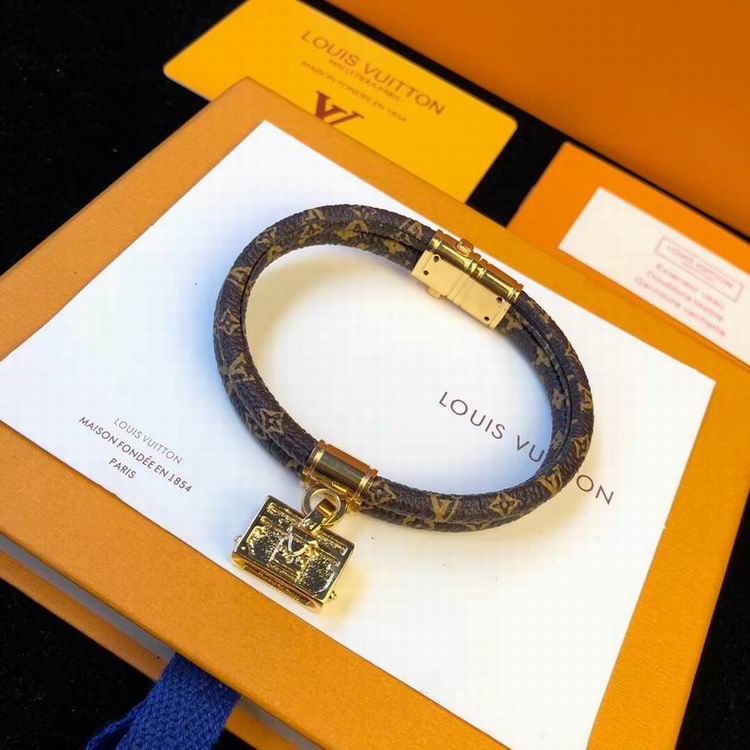 Wholesale Cheap Louis Vuitton Bracelets for Sale