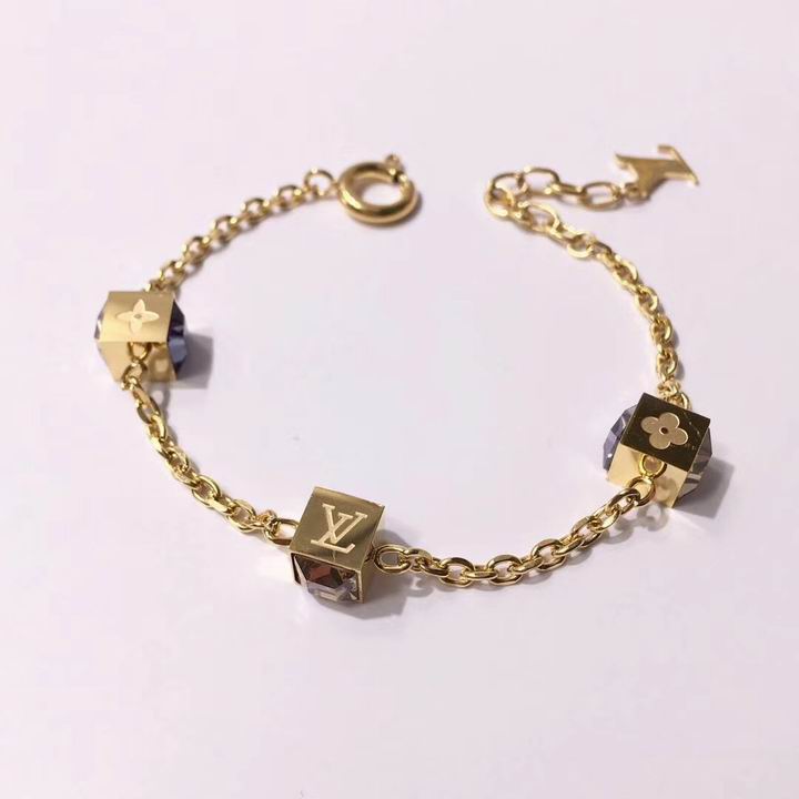 Wholesale Cheap Louis Vuitton Bracelets for Sale