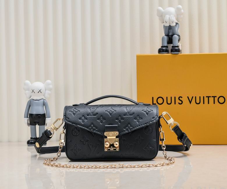 Wholesale Cheap Aaa Louis Vuitton Pochette Métis East West Bags for sale