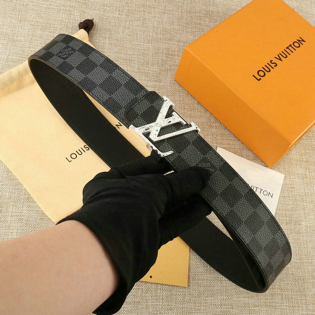 Wholesale High Quality Replica Louis Vuitton Belts for sale