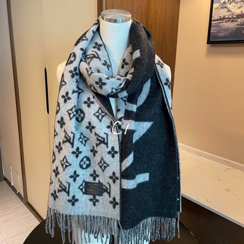 Wholesale Cheap LV Designer Scarves for Sale