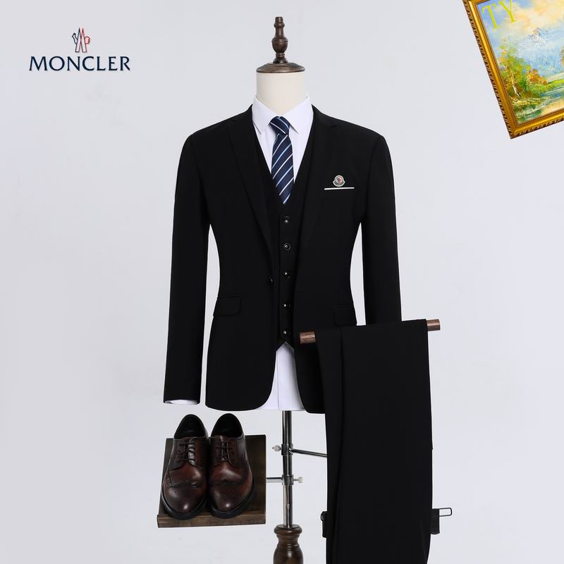 Wholesale Cheap M.oncler Replica Business Suits for Sale