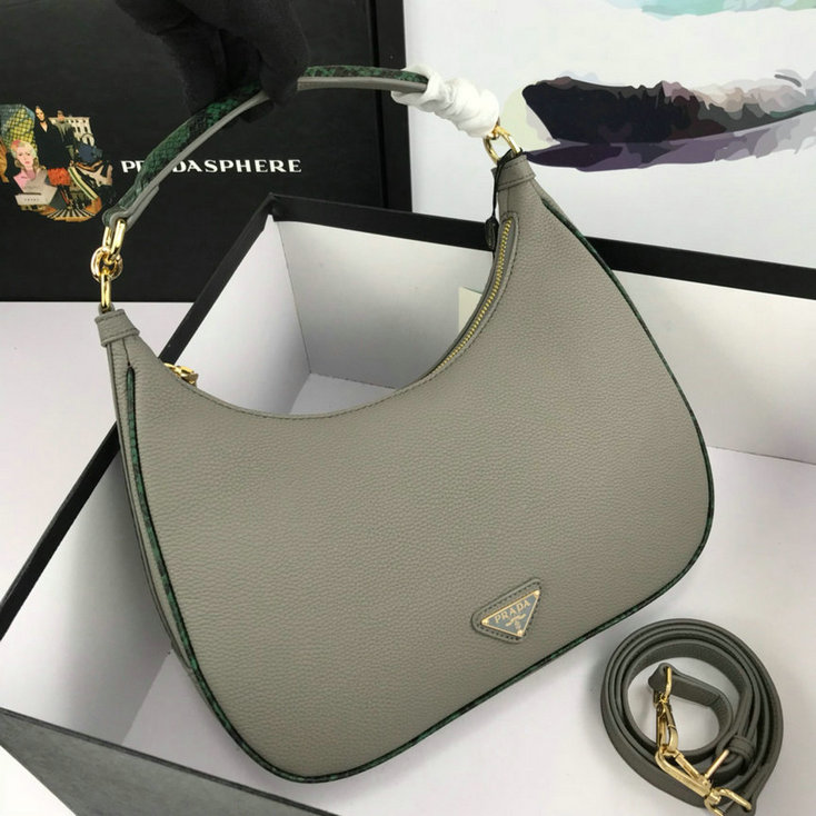 Wholesale Cheap AAA Designer Handbags for Women