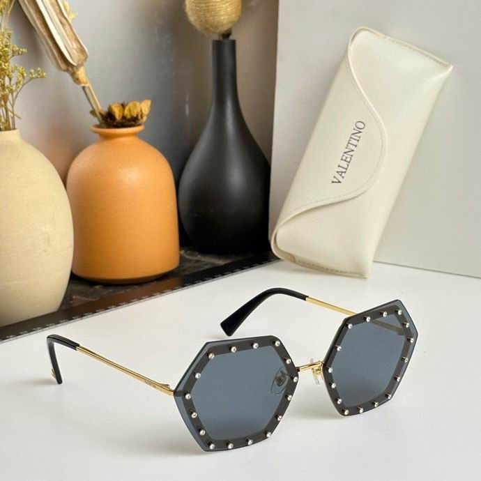 Wholesale Cheap Valentino Replica Sunglasses AAA for Sale