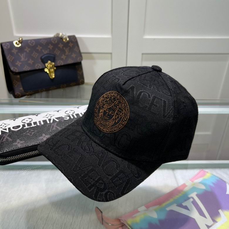 Wholesale Cheap V ersace Replica Designer Caps for Sale