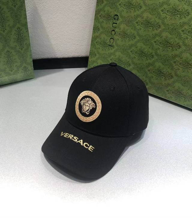 Wholesale Cheap V ersace Replica Designer Caps for Sale