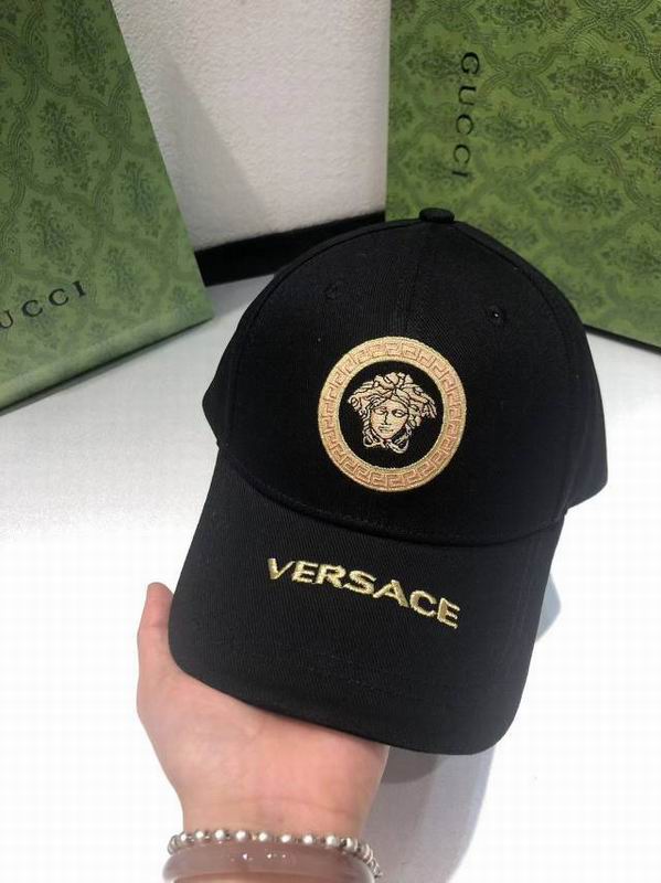 Wholesale Cheap V ersace Replica Designer Caps for Sale