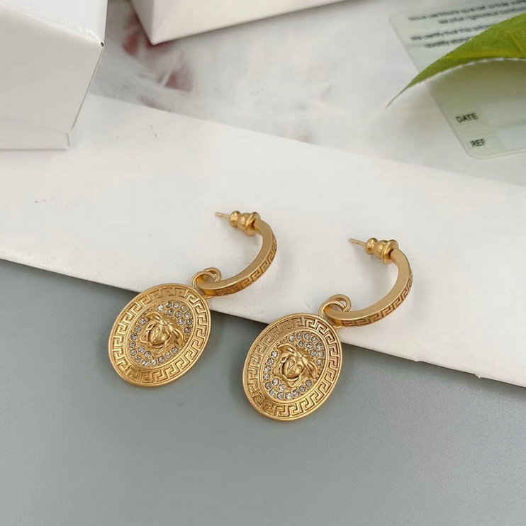 Wholesale Cheap Fashion Earrings for Women