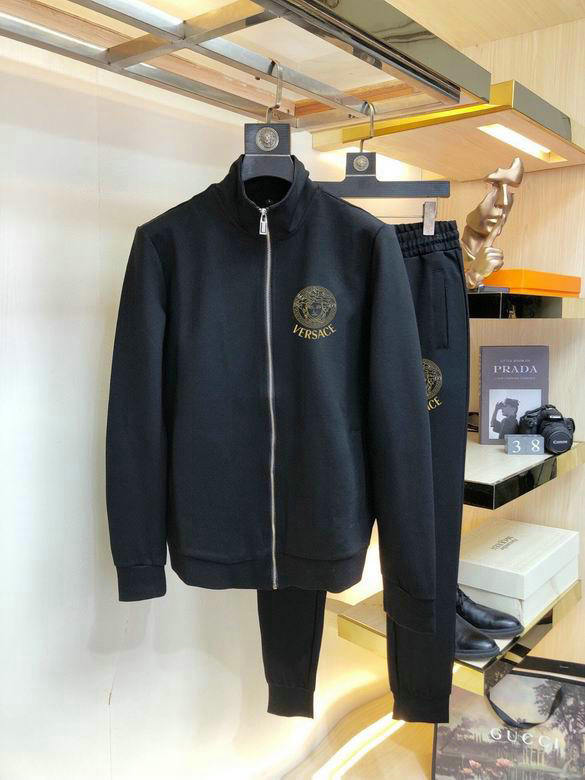 Wholesale Cheap Versace Replica Designer Tracksuits for Sale