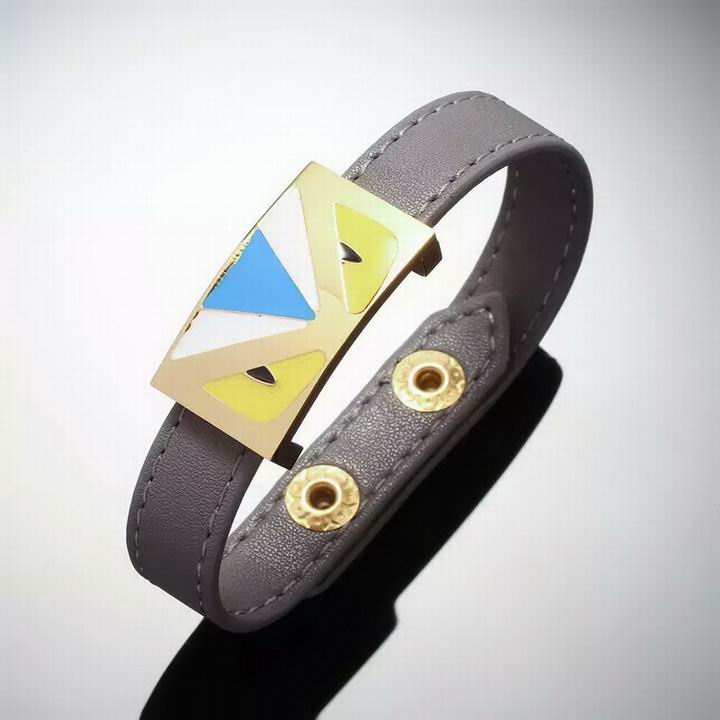 Wholesale Fashion Replica Fendi Bracelets-025