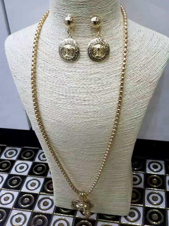 Wholesale Fashion Versace Jewelry Sets-003