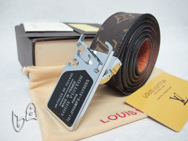 Wholesale Replica Louis Vuitton belts AAA-011