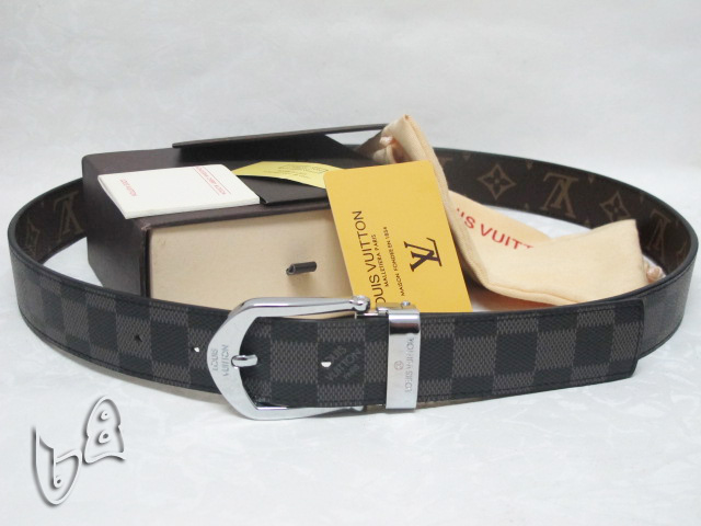 Wholesale Replica Louis Vuitton belts AAA-035