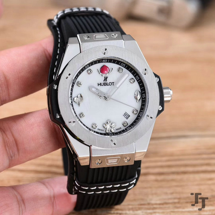 Wholesale Hublot Classic Fashion Watches for Cheap-032